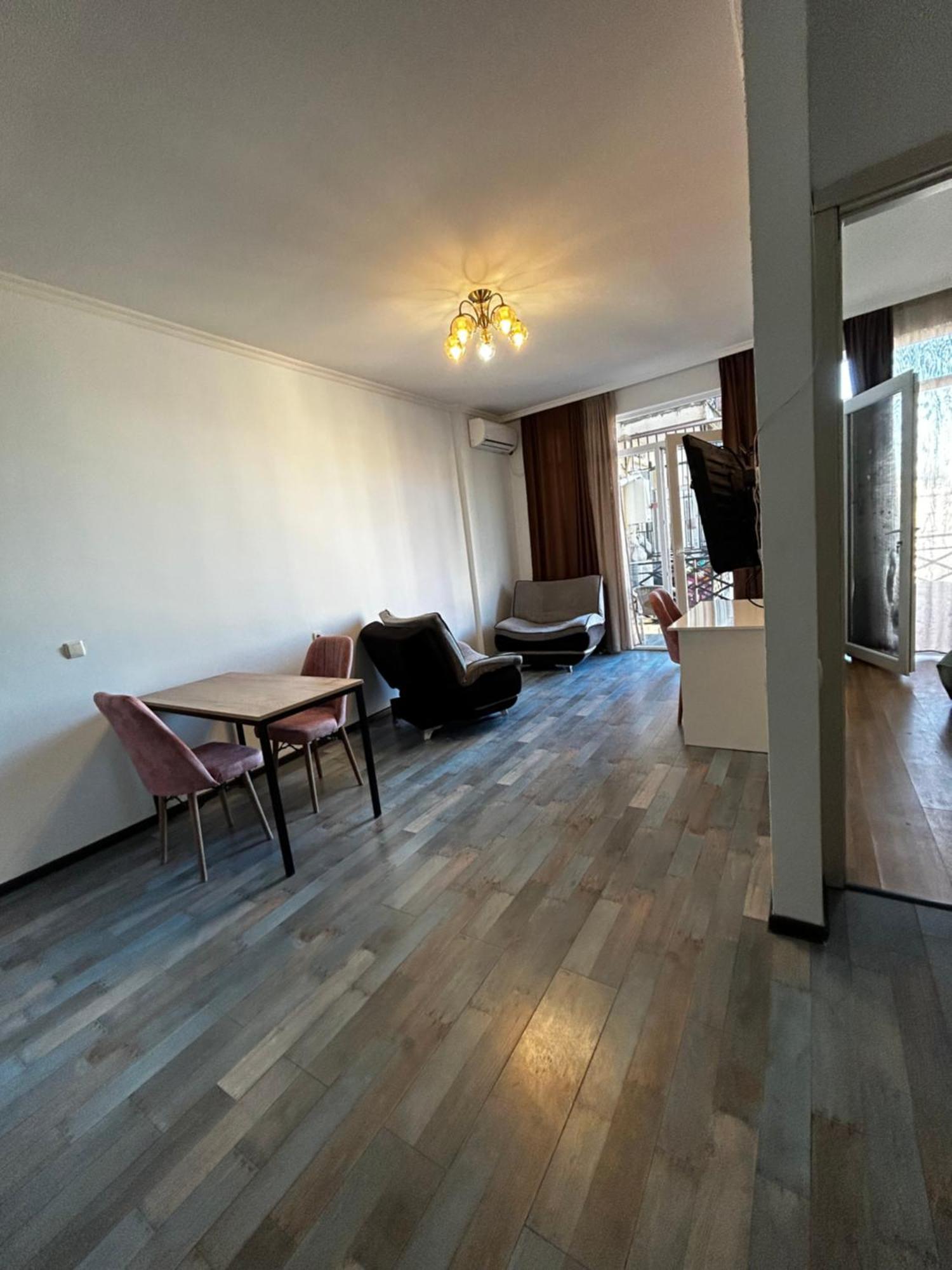 Ferienwohnung Мой Дом Batumi Exterior foto